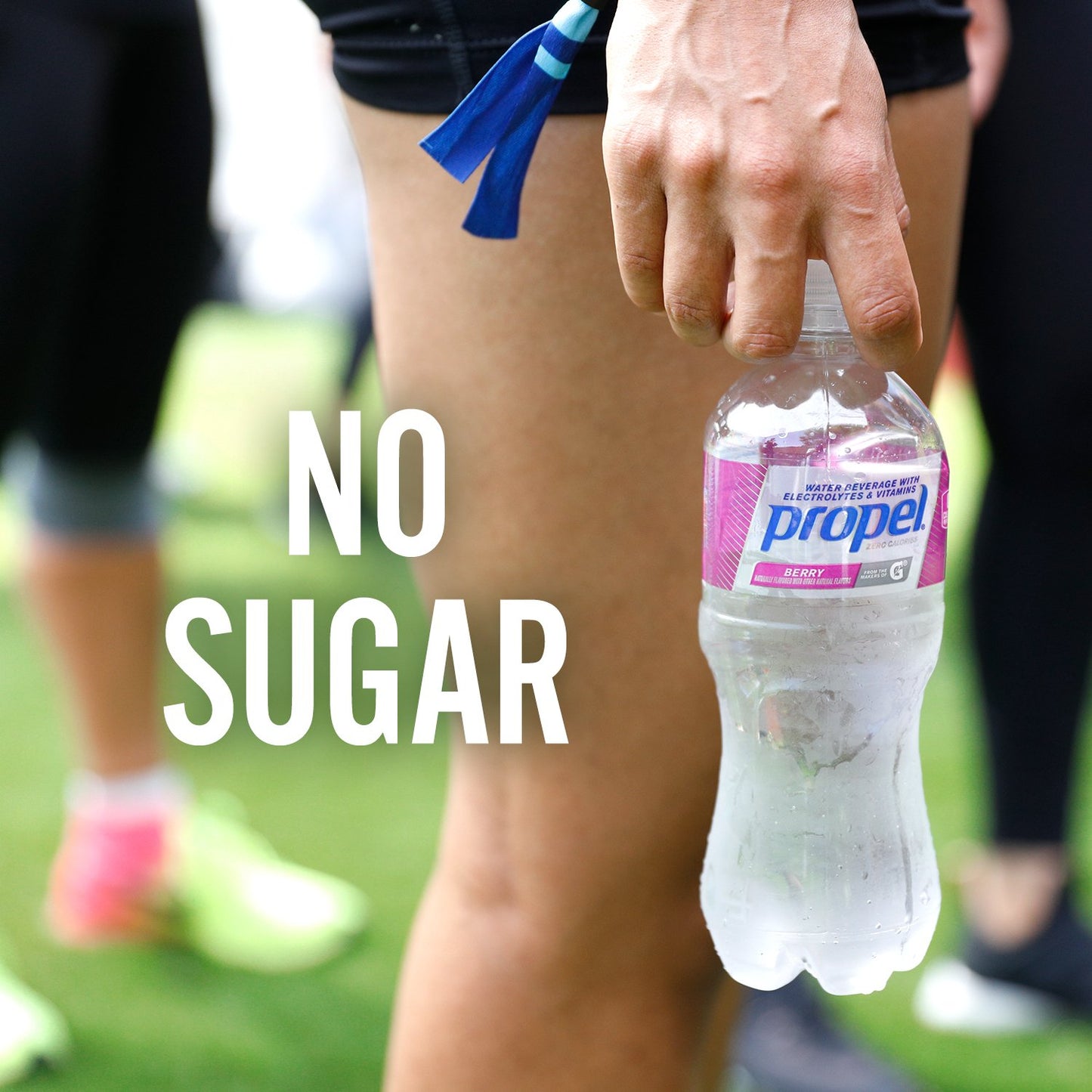 Propel Water Two-Flavor Variety Pack Flavored Water With Electrolytes, Vitamins and No Sugar 16.9 Ounces (Pack of 18)